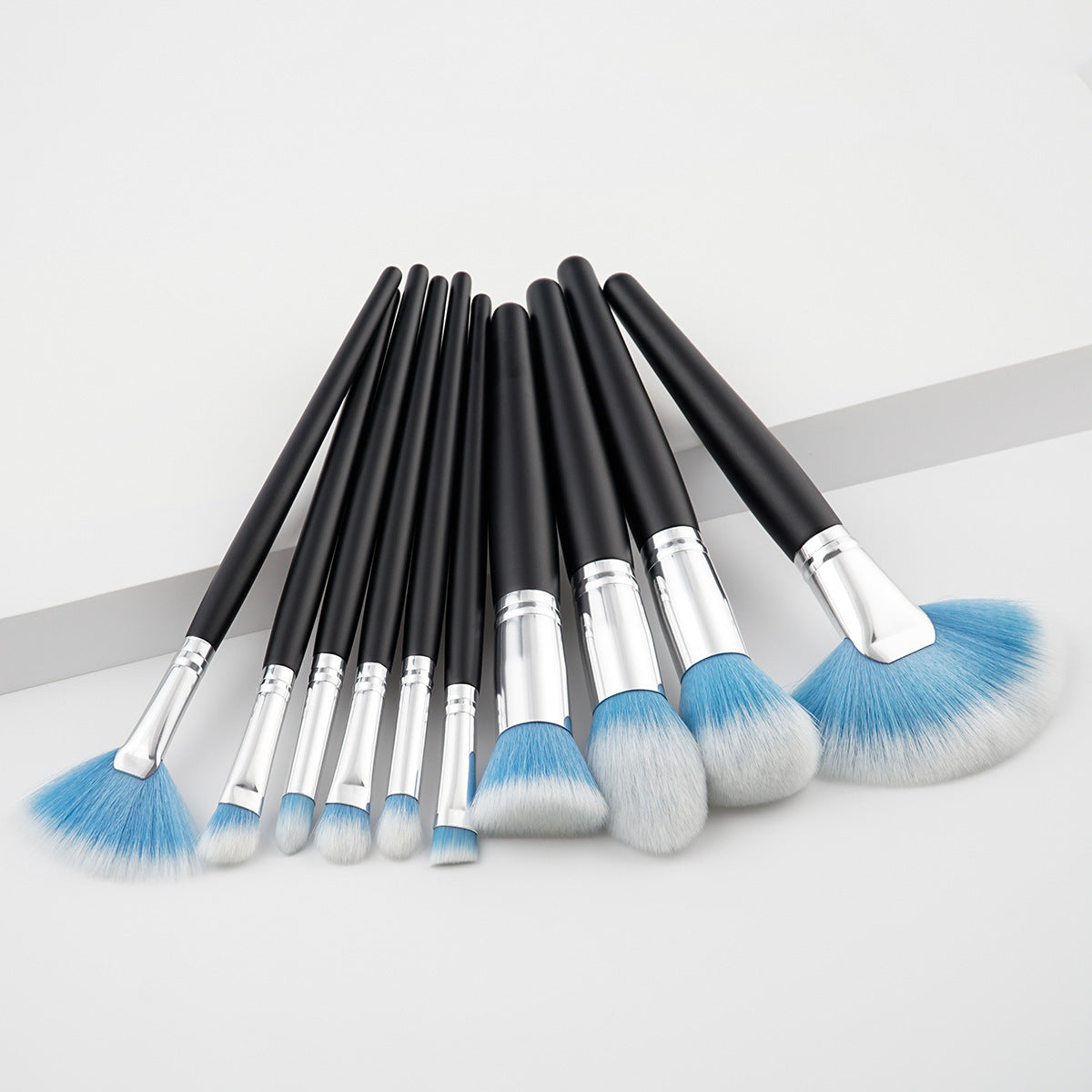 Ensemble de 10 pinceaux de maquillage professionnels – Application précise et finition impeccable