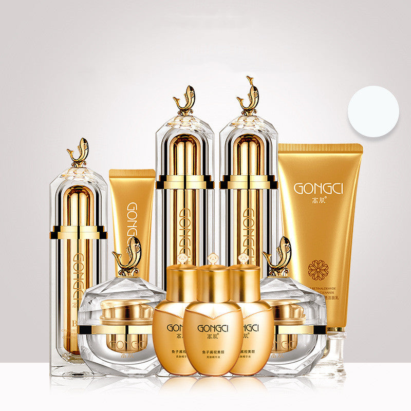 Un produit cosmétique de soin de la peau à base d'alcool, de rétinol et de caviar