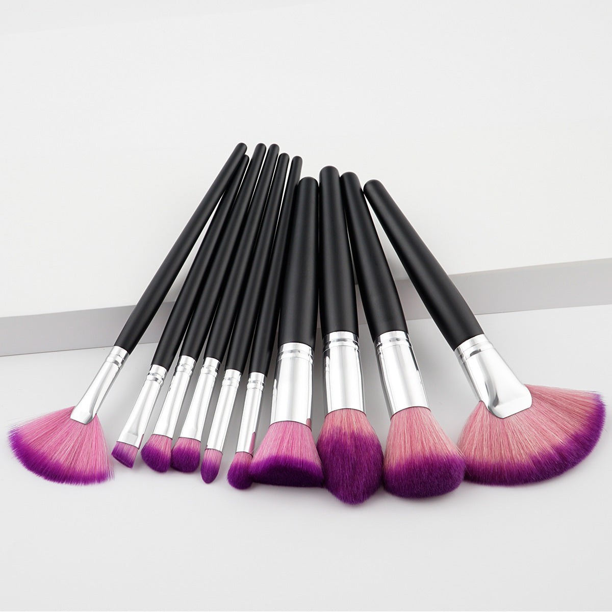 Ensemble de 10 pinceaux de maquillage professionnels – Application précise et finition impeccable