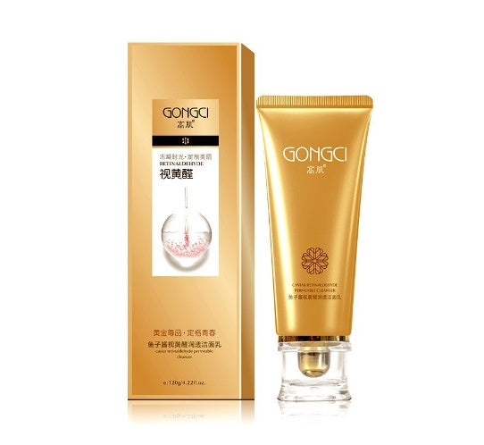 Un produit cosmétique de soin de la peau à base d'alcool, de rétinol et de caviar